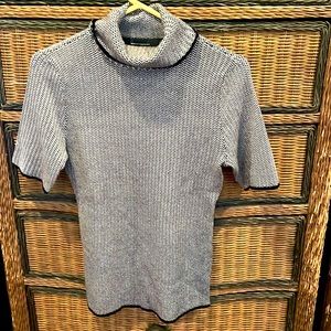 Short-Sleeve Turtleneck sweater